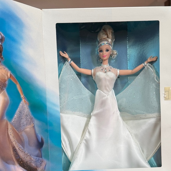 NIB Classique Collection “Starlight Dance” Barbie by Mattel Collector Edition - Picture 2 of 9